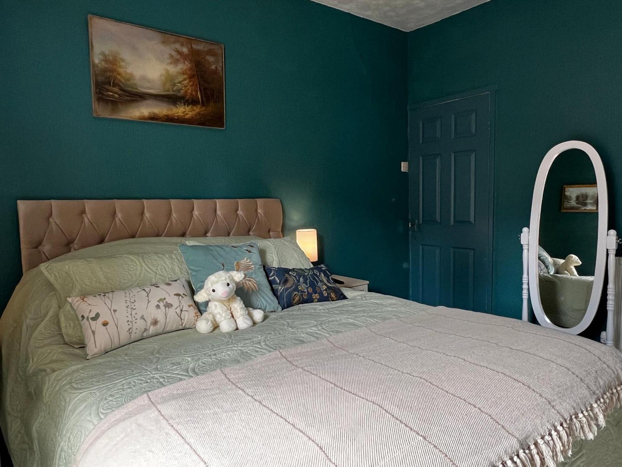 Robin'S Hollow: 2Bd Home Near Wrexham Afc Εξωτερικό φωτογραφία